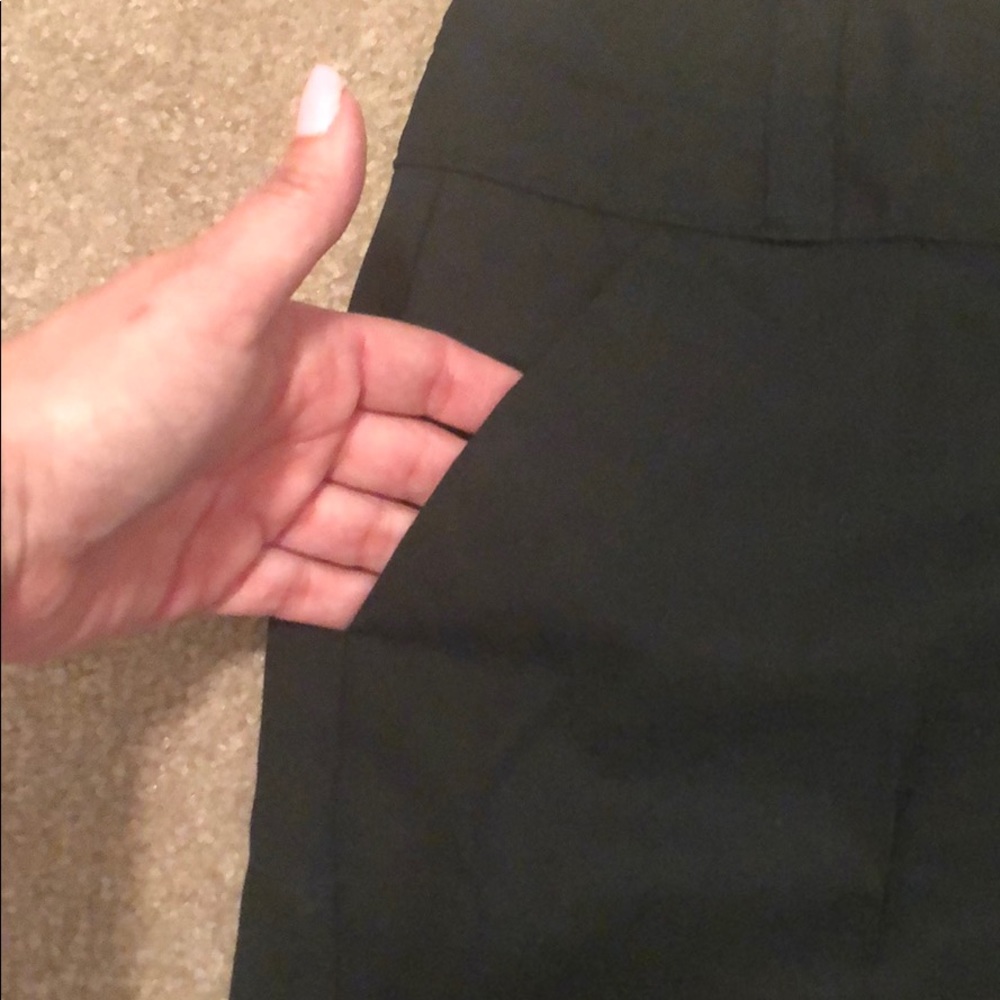 The Limited Short - Picture 4 of 5